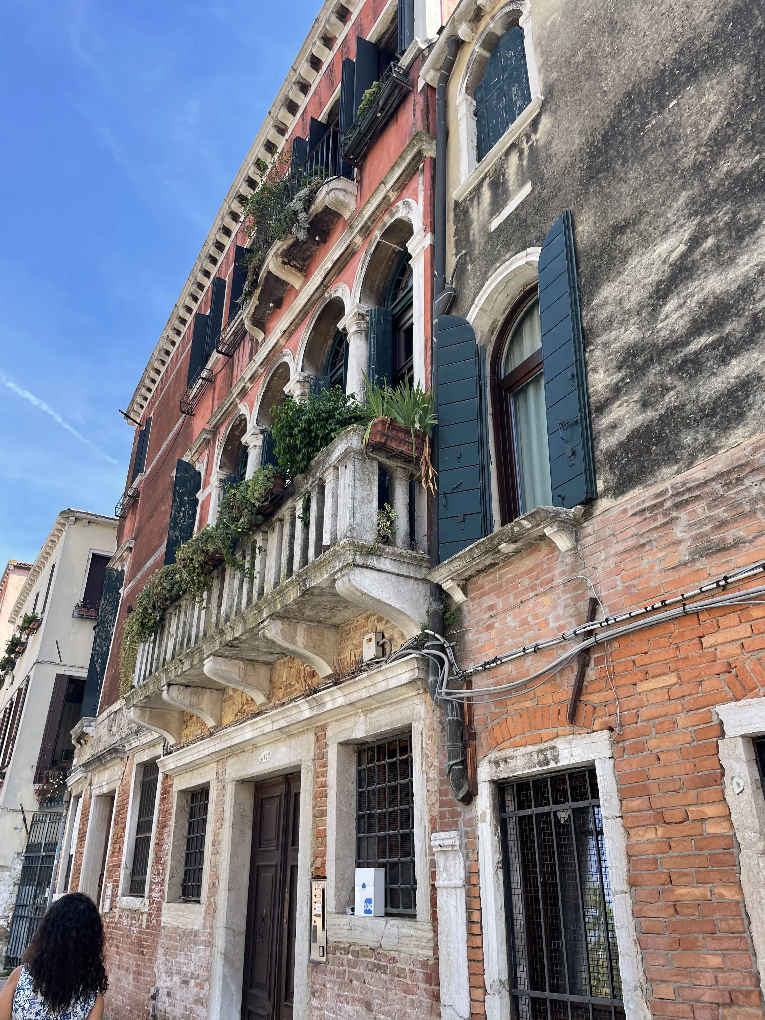 Цветущий балкон