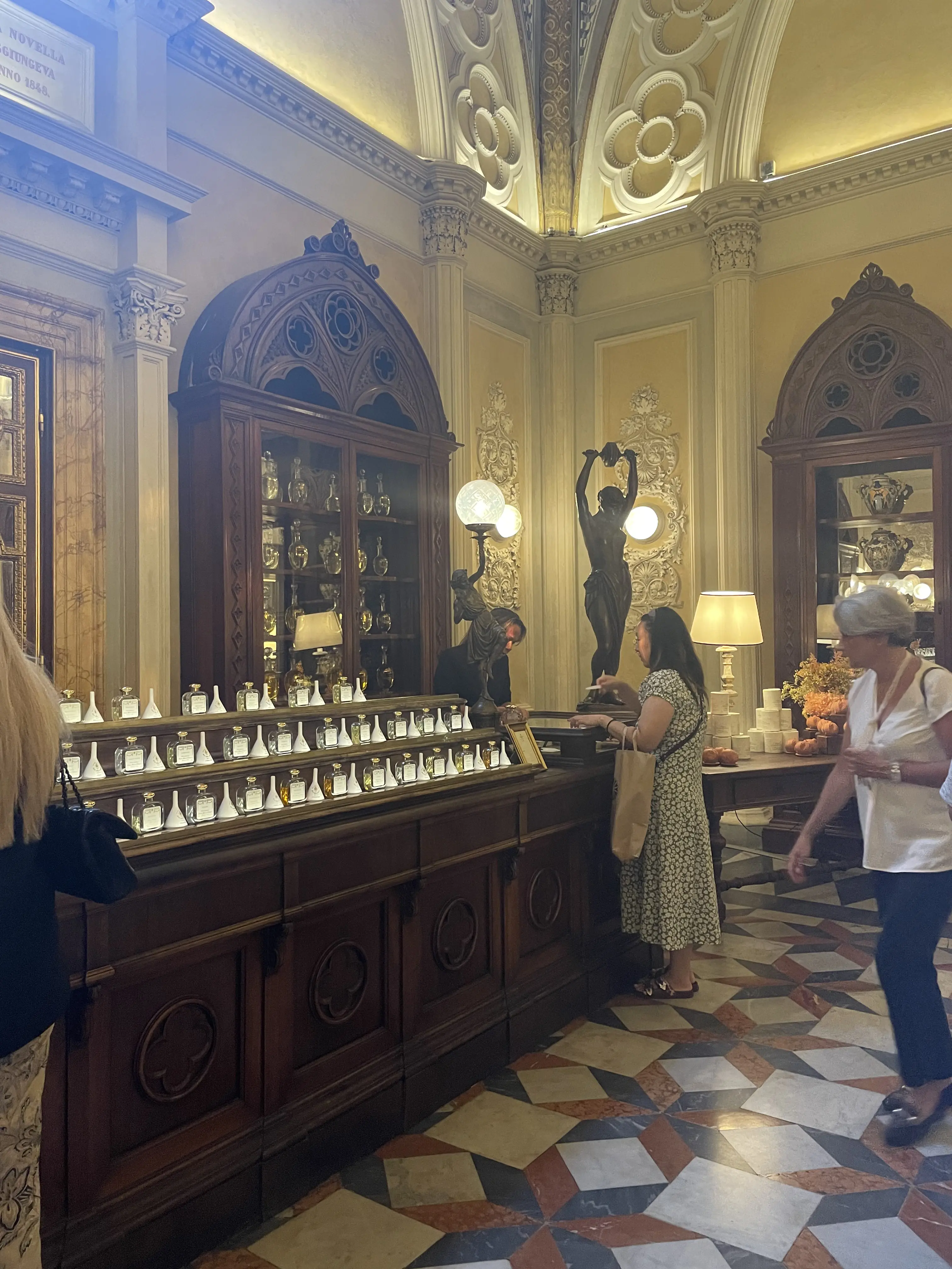 Старейшая аптека San.Maria Novella