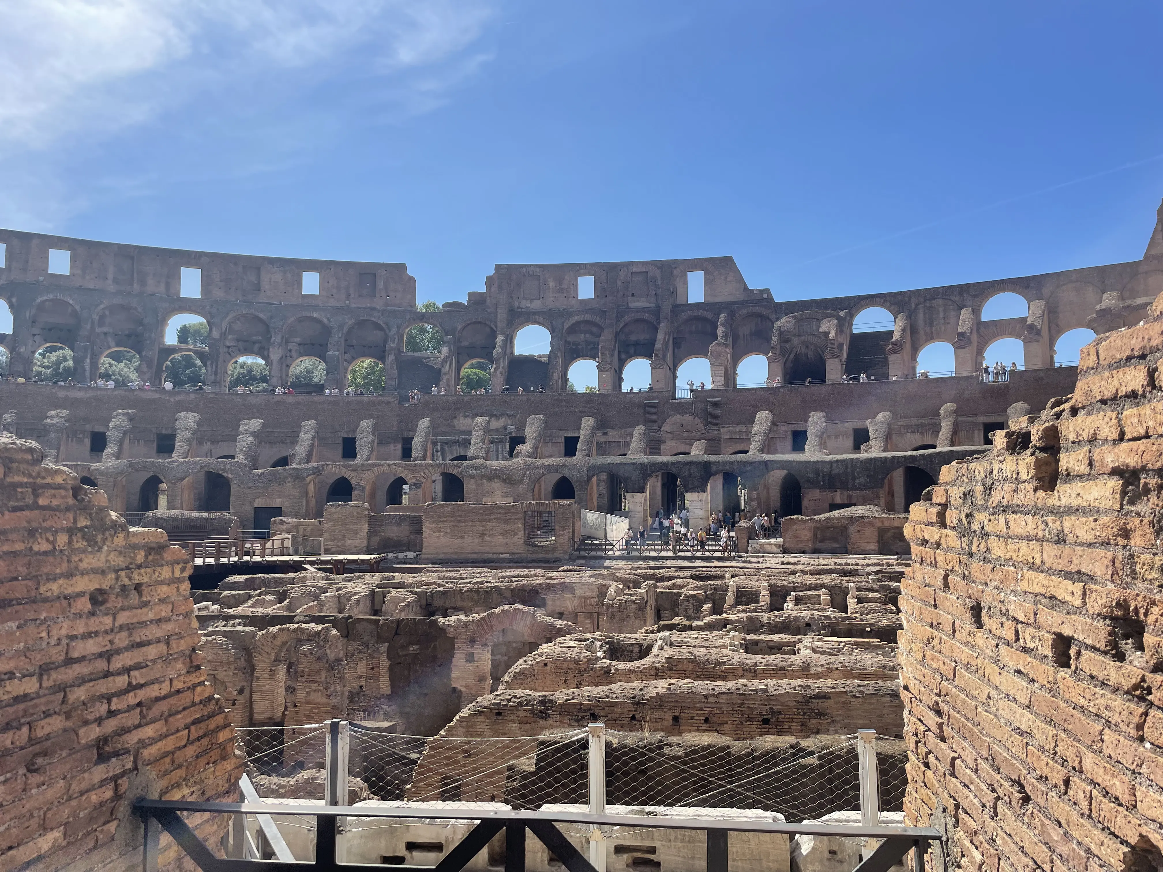 Виаджо Итальяно 🇮🇹 Часть 4: Рим: Первый взгляд на колизей изнутри