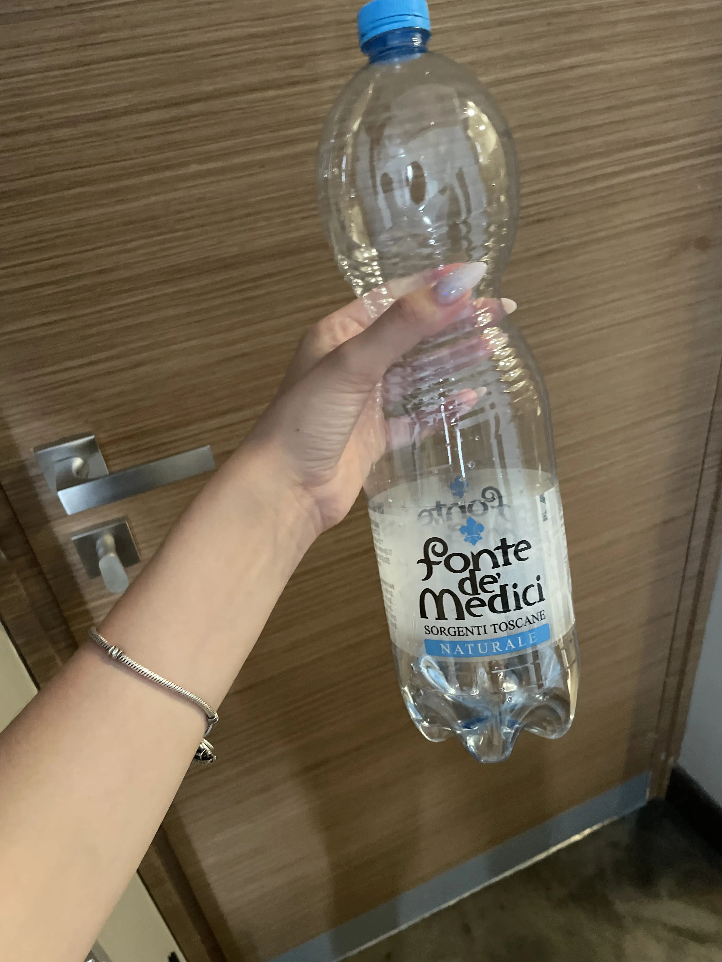 Виаджо Итальяно 🇮🇹 Часть 4: Рим: Отельная вода в честь Медичей (отсылка к прошлой части)